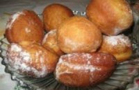 Во Львове гостей из Донецка встречали пампушками и улыбками