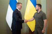 Зеленський зустрівся з прем'єр-міністром Фінляндії, найближчими днями буде ухвалено новий пакет оборонної допомоги
