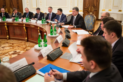 Порошенко торопит Раду с судебной реформой