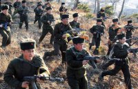 В КНДР портрет президента Южной Кореи использовали в качестве мишени для солдат