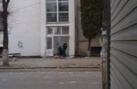 В Ивано-Франковске умерла пострадавшая от взрыва гранаты у входа в роддом