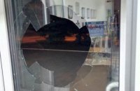 У Краматорську розбили двері в офісі місцевого телеканалу "ДоТБ"