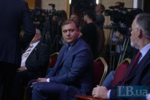 Добкин хочет восстановить баланс между ветвями власти