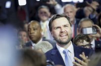 Кандидат Трампа у віцепрезиденти Джей Ді Венс закликав Байдена негайно піти у відставку