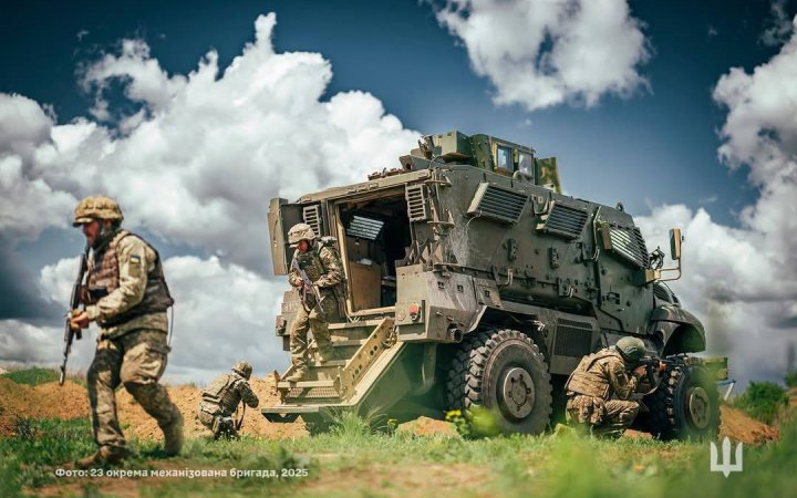 На фронті за добу відбулося 174 бої, найбільше – на Покровському напрямку та Курщині