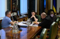 Зеленський провів розмову з представниками Трампа