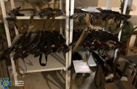 СБУ знешкодила злочинне угруповання, яке зберігало зброю та боєприпаси