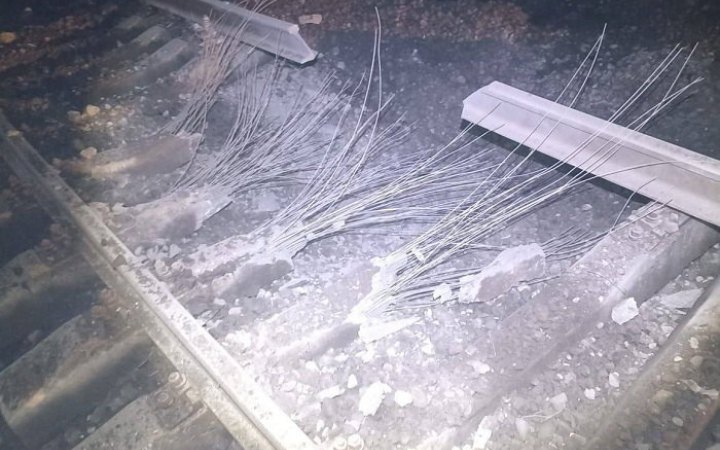 Біля кордону Брянської області РФ і Білорусі підірвано залізничну колію