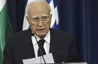 ​Президент Греции отказался от зарплаты