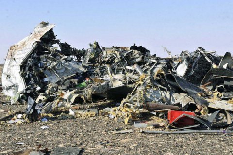Россия отказалась принять помощь ФБР в расследовании падения A321, - СМИ