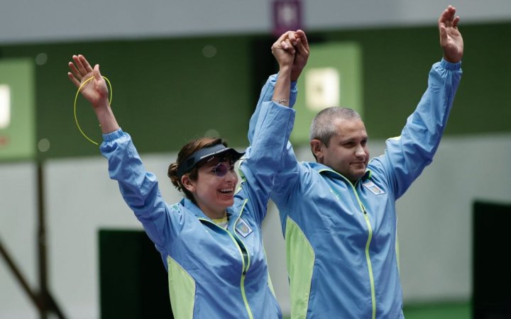 Костевич і Омельчук завоювали "срібло" Кубка світу з кульової стрільби