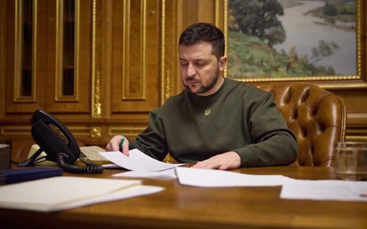 Вперше в історії двосторонніх відносин президенти України і Філіппін провели телефонну розмову