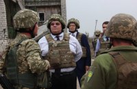 Глава МИД Литвы посетил Мариуполь и прифронтовое Широкино