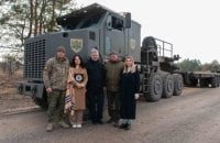 Порошенко сподівається, що за результатами “Рамштайну” Україні нададуть тягачі Oshkosh