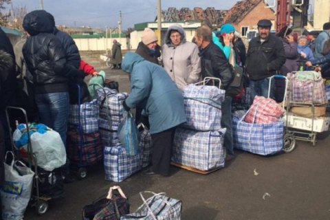 Пункты пропуска в зоне АТО переходят на весенний режим работы