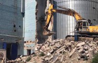 В Одесском порту снесли "голубой домик", несколько лет мешавший крупному инвестпроекту