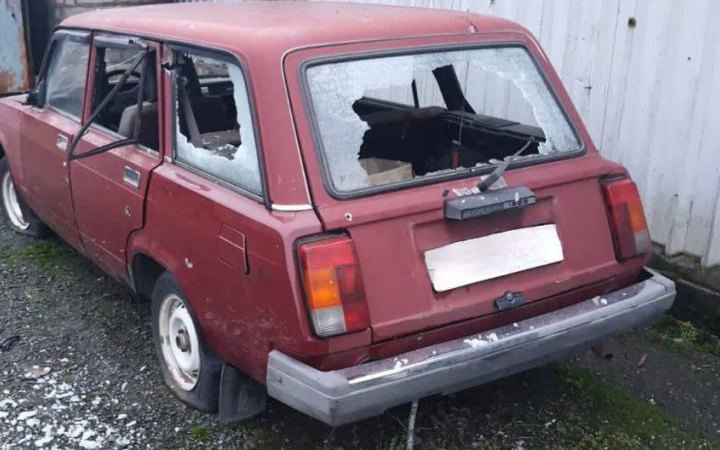 Росіяни атакували дитячий садок та адмінбудівлю у Нікополі важкою артилерією