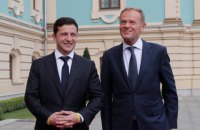 Зеленский обсудил с Туском результаты саммита G7
