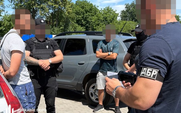 Військового з Прикарпаття підозрюють у незаконному продажі зброї