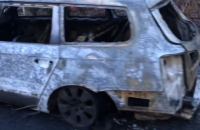 В Запорожье сожгли автомобиль волонтера 
