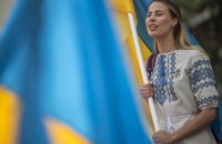Більшість українців вважають доречним критикувати владу під час війни, - опитування​