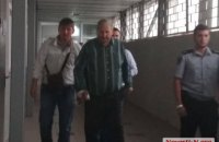 Миколаївський суд почав обирати запобіжний захід пенсіонеру, який стріляв у дітей (оновлено)
