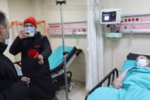 У МЗС розповіли про стан врятованих із затонулого судна українців