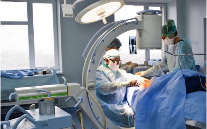В Україні формують мережу референтних центрів з дитячої онкології: що зміниться для пацієнтів