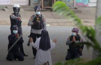 В Мьянме за минувшие сутки убили 8 протестующих, еще четверо умерли за решеткой
