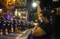 В США в ходе беспорядков из-за убийства афроамериканца ранены 5 человек
