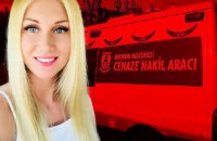 На арендованной вилле в Турции нашли мертвой украинку в наручниках и с пакетом на голове