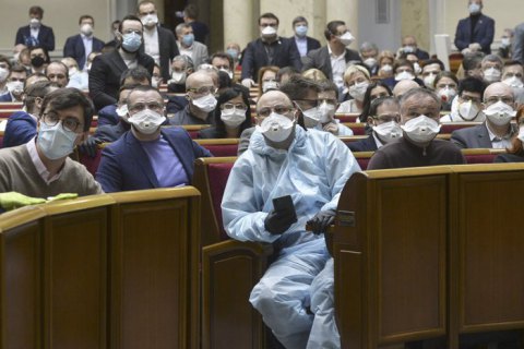МОЗ: звичайним  людям, особливо бородатим, респіратори не потрібні