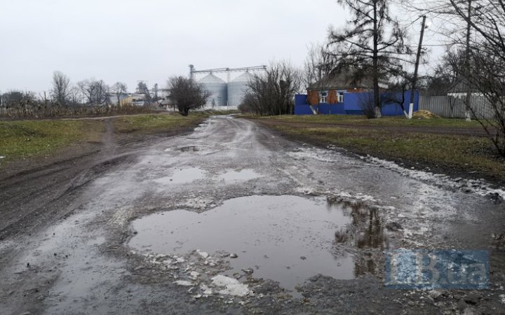 В Україні близько 600 км доріг потребують антидронового захисту, – Кулеба