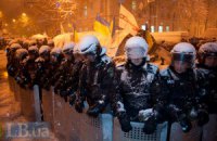 Милиция перекрыла вход на станцию метро Крещатик 