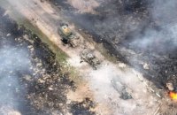 Зеленський прокоментував "Парад" російської військової техніки в Україні