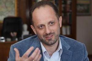 Безсмертный думает, что СНБО будет штабом Партии регионов