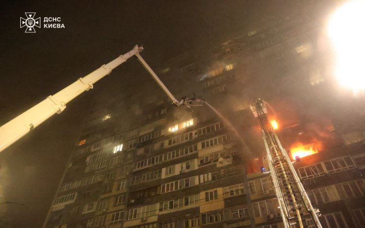 РФ атакувала Україну понад 450 дронами і 30 ракетами, знеструмлення є у 9 областях, ‒ Зеленський