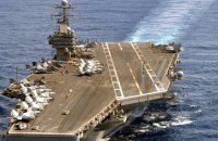 На авианосце США "Теодор Рузвельт" от коронавируса умер моряк