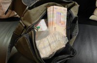 В Херсонской области СБУ накрыла банду рэкетиров, которые выбивали у фермера миллион гривен