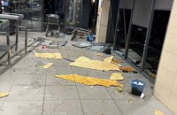У Харкові біля супермаркету вибухнув автомобіль