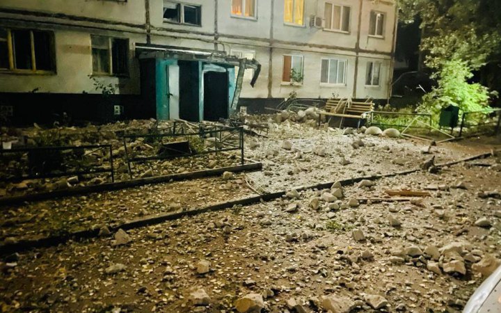 Окупанти вдарили по багатоповерхівках у Харкові (оновлено)