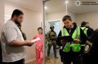 У Києві викрили шахрайський кол-центр, який ошукав чехів на понад 8 млн грн
