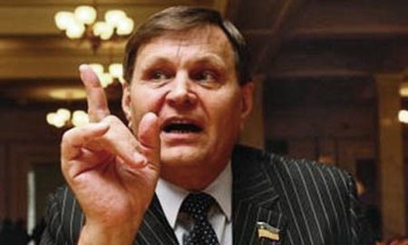 Экс-регионал Ландик дал показания Луценко