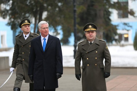 Британские инструкторы подготовили 3 тыс. украинских солдат 