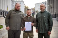 Як соцмережі ілюструють сколіоз влади