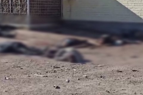 В Чернигове оккупанты обстреляли очередь за хлебом, погибли 13 человек (обновлено)