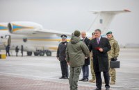МВД передало пограничникам два модернизированных вертолета Ми-8
