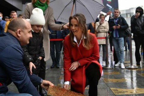 В Киеве появилась "звезда" Элины Светолиной