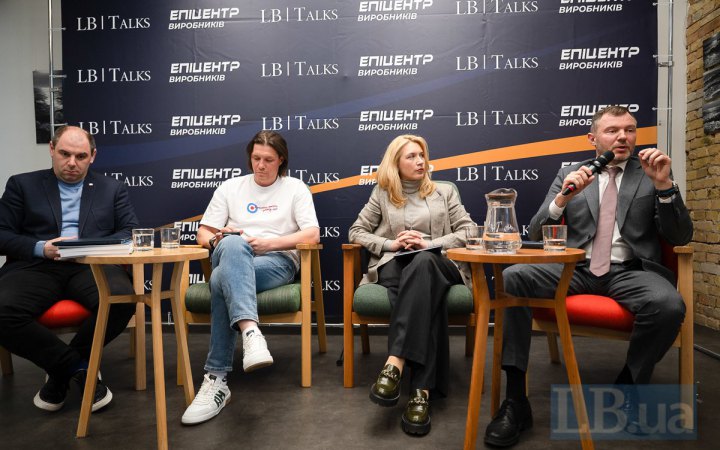 Кадри, гроші, бронювання: як держава (не)допомагає бізнесу під час війни