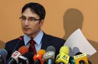 Министр призвал болгар покупать одежду и обувь